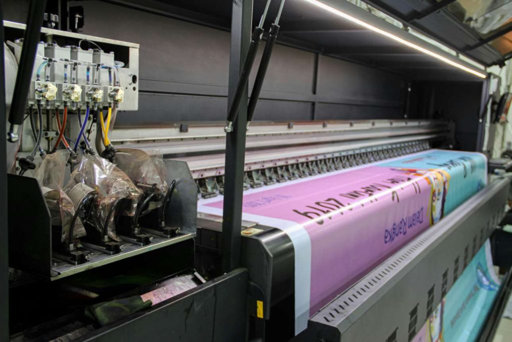 Large format printing machine interior